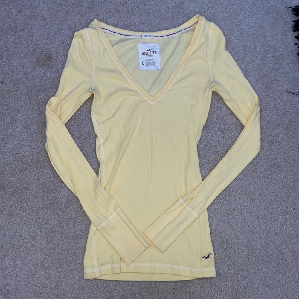 Hollister stretch shirt